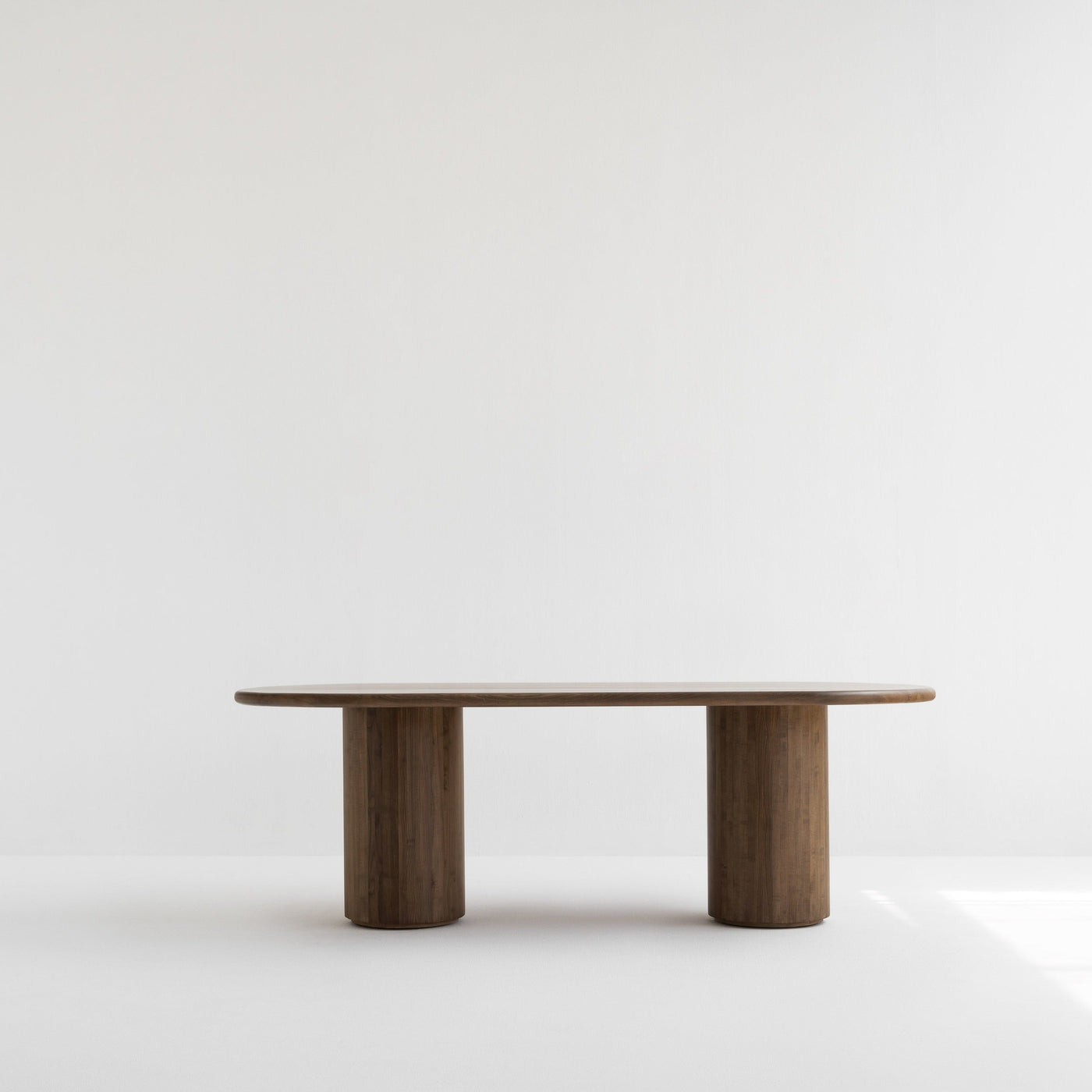 Joni Dining Table Oval