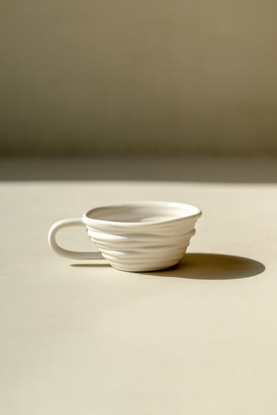 Silk mug with handle