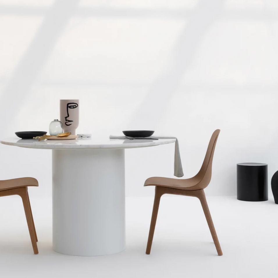 Joni dining table
